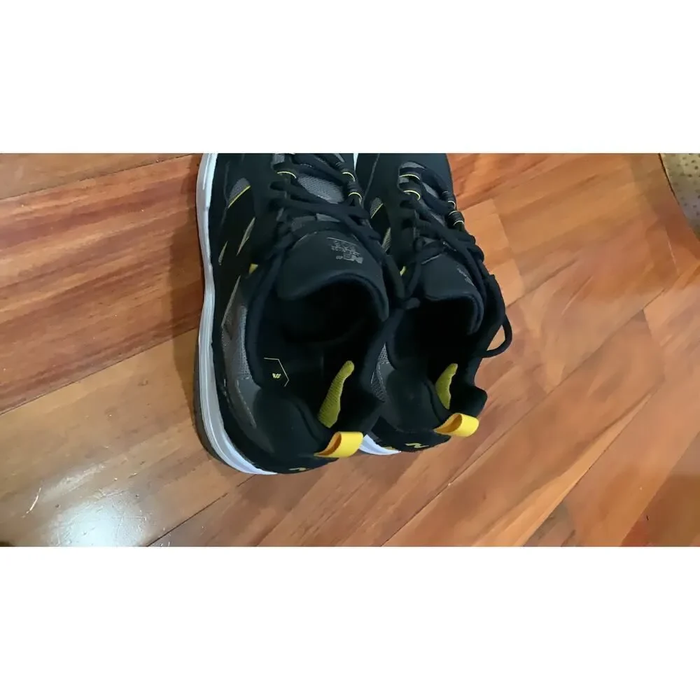 New Balance Men US M 13 Sneakers Athletic Streetwear
